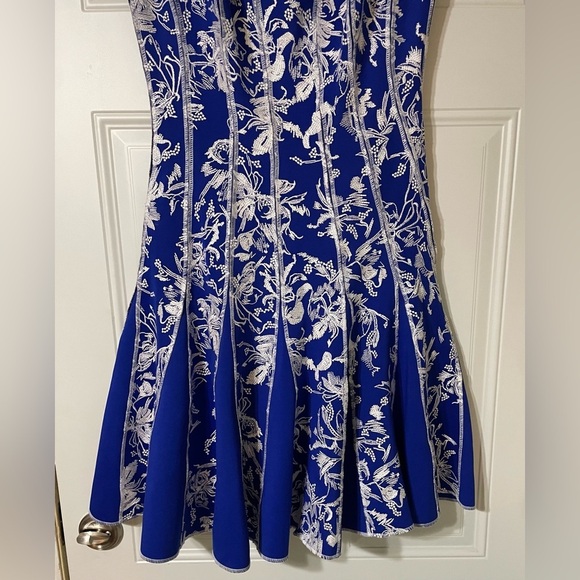 Tadashi Shoji Dress Small Womens Blue Floral Embroidered Wedding Formal Designer - Picture 7 of 10